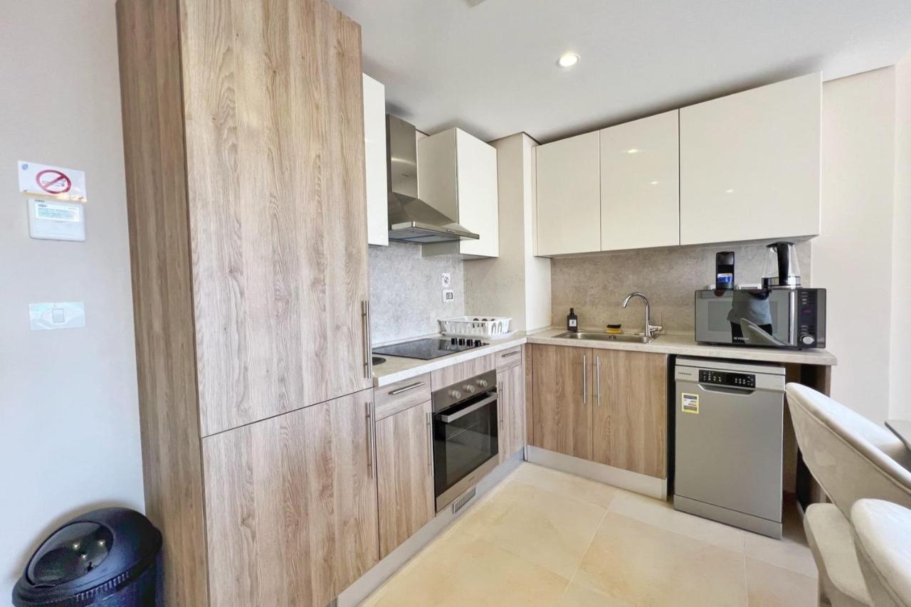 Apartment Charming 2bdr W Sea & Pool View Free & Pool Access